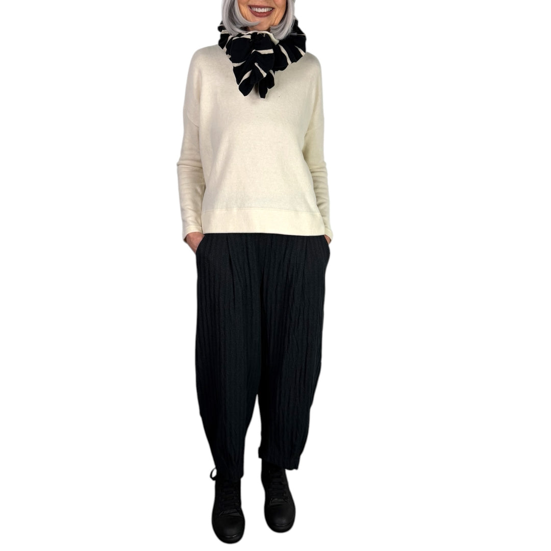 BIANCO DENIM CURVED LEG PANT