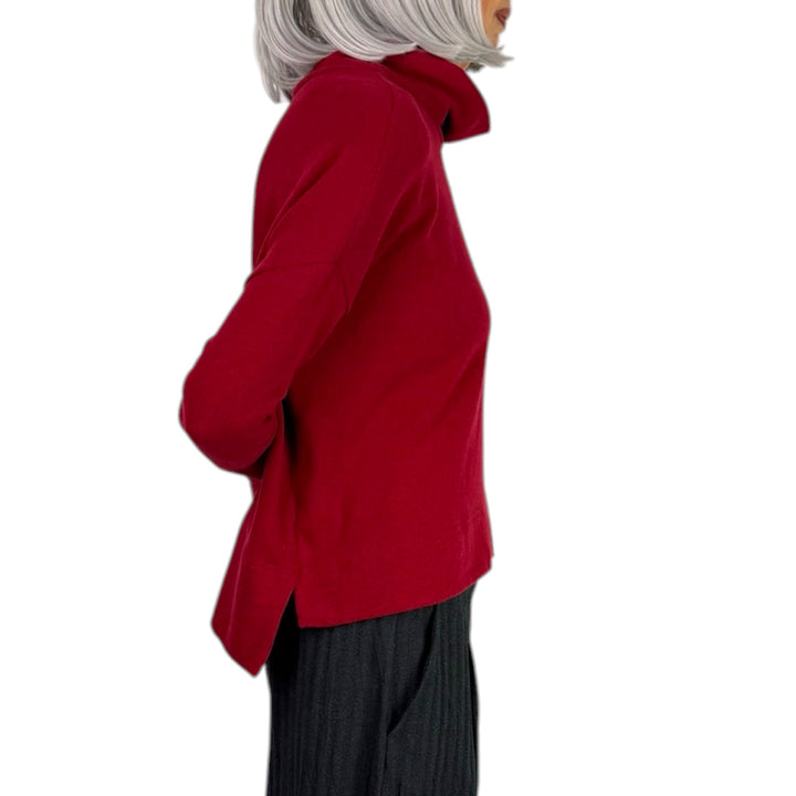 MOYET HI-NECK TOP