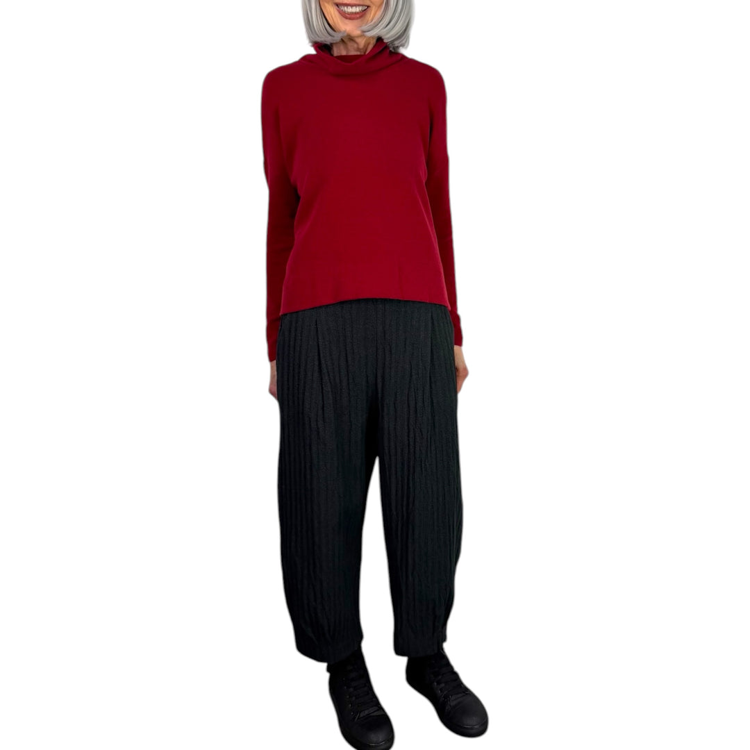 MOYET HI-NECK TOP