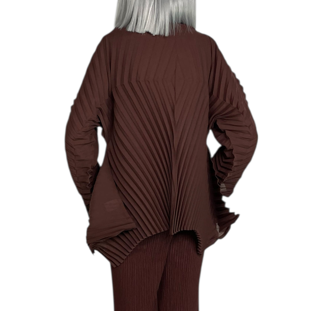 WAVE PLEATS TOP