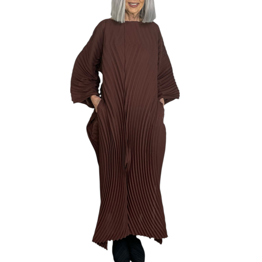 WAVE PLEATS LONG DRESS