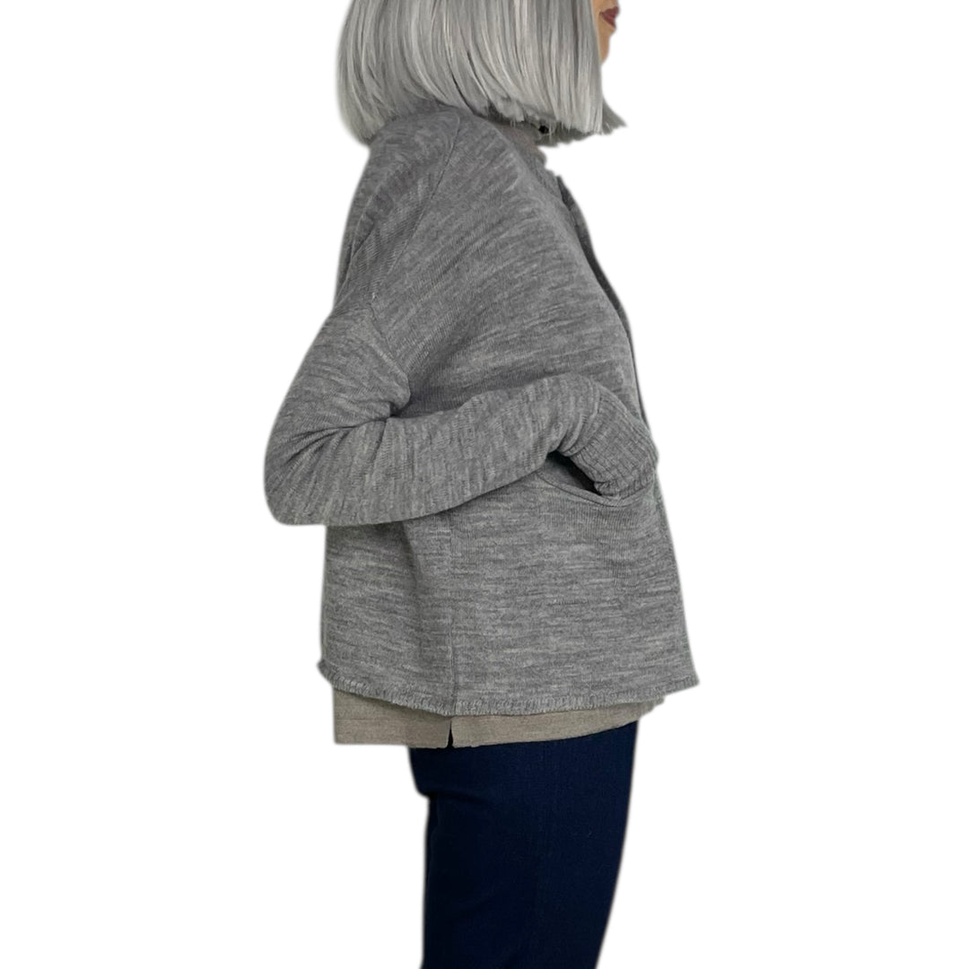 ROUND NECK KNIT CARDIGAN