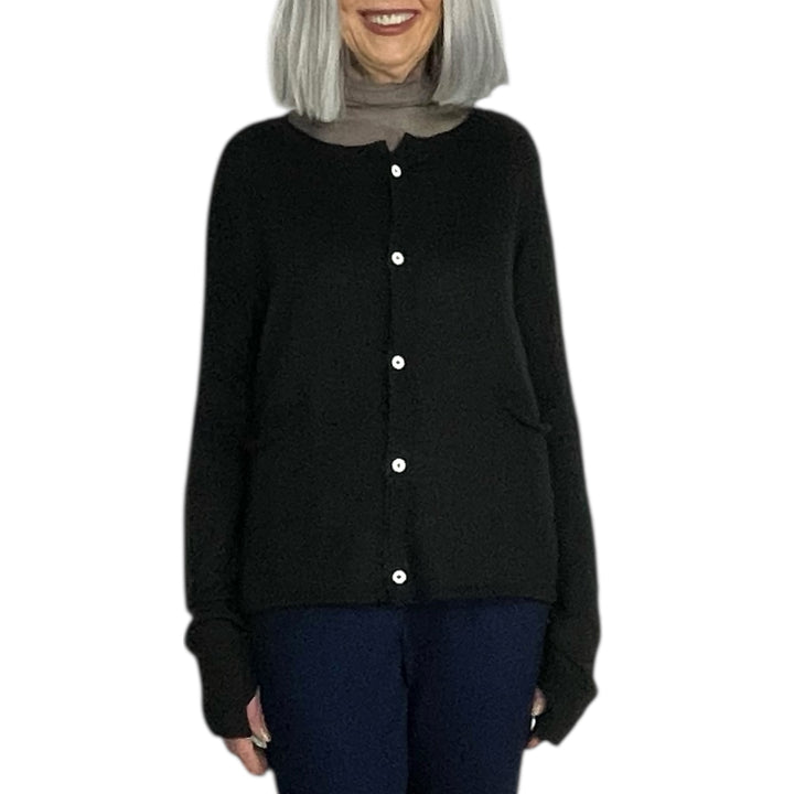 ROUND NECK KNIT CARDIGAN