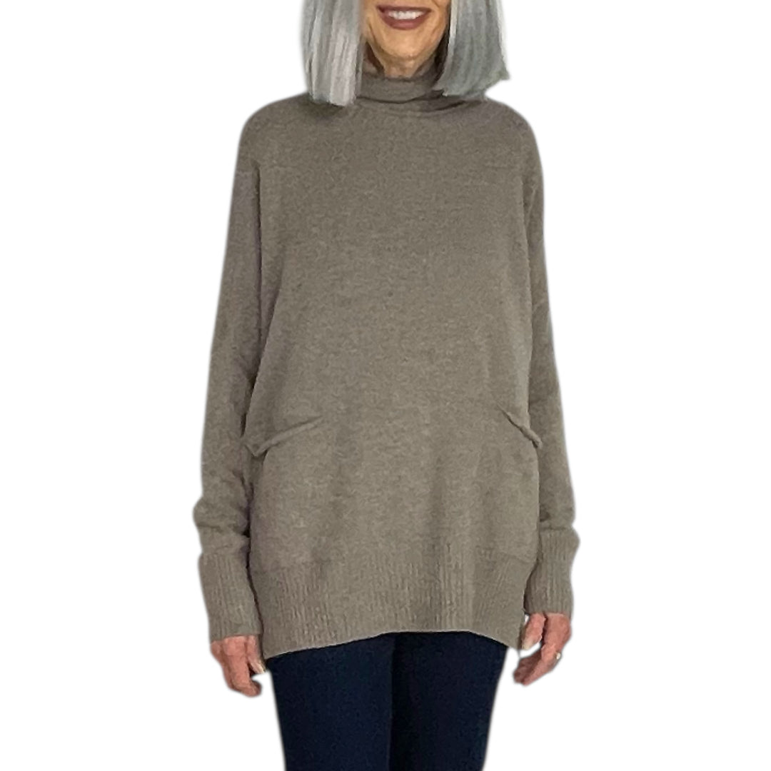 ROUND NECK KNIT PULLOVER