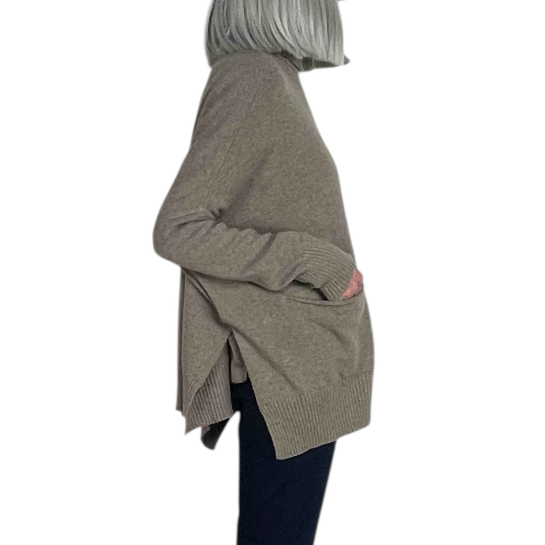 ROUND NECK KNIT PULLOVER