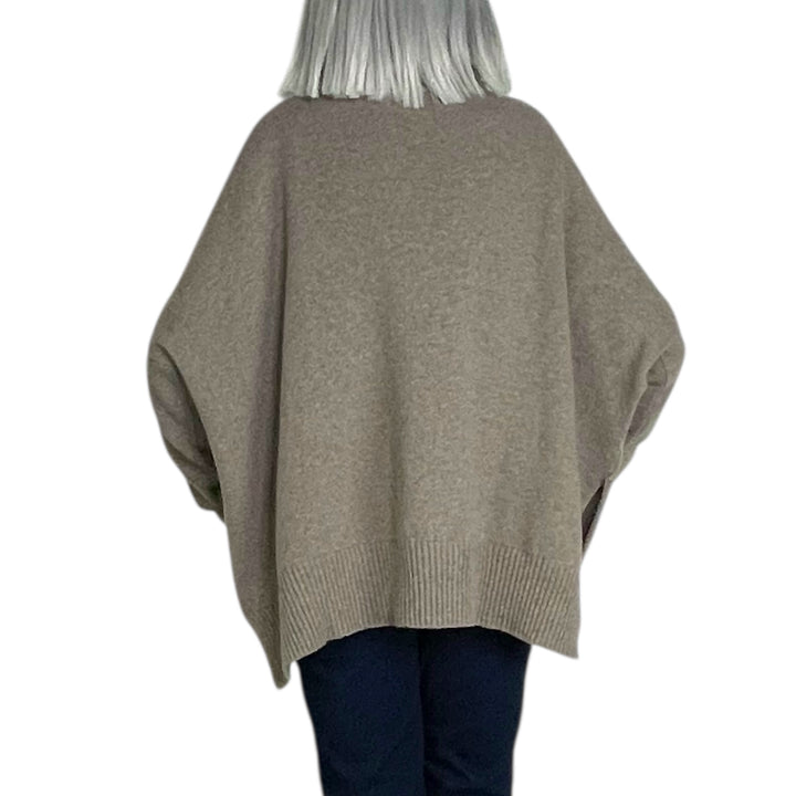 ROUND NECK KNIT PULLOVER