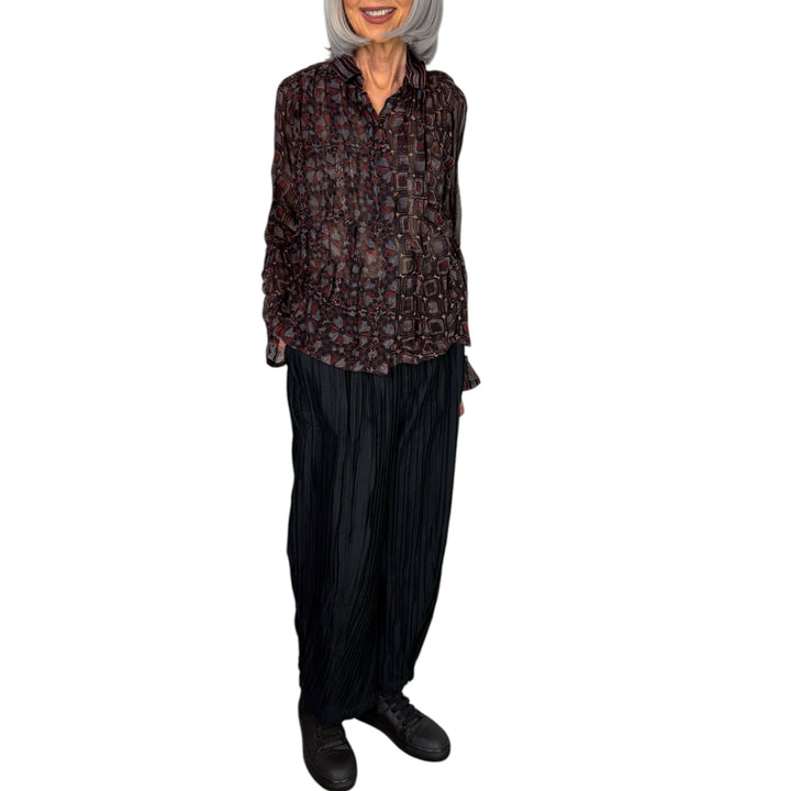 AJRAKH SQUARES WAVY TUCK CROP SHIRT