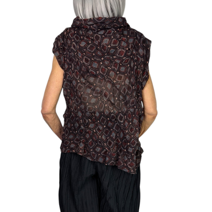 AJRAKH SQUARES WAVY TUCK SHELL