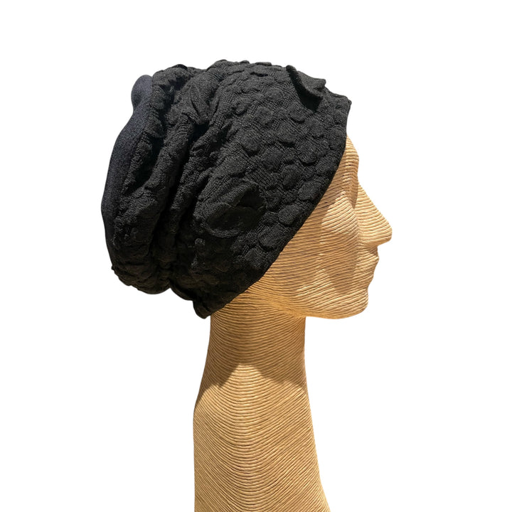 LUPA BUBBLE KNIT HAT