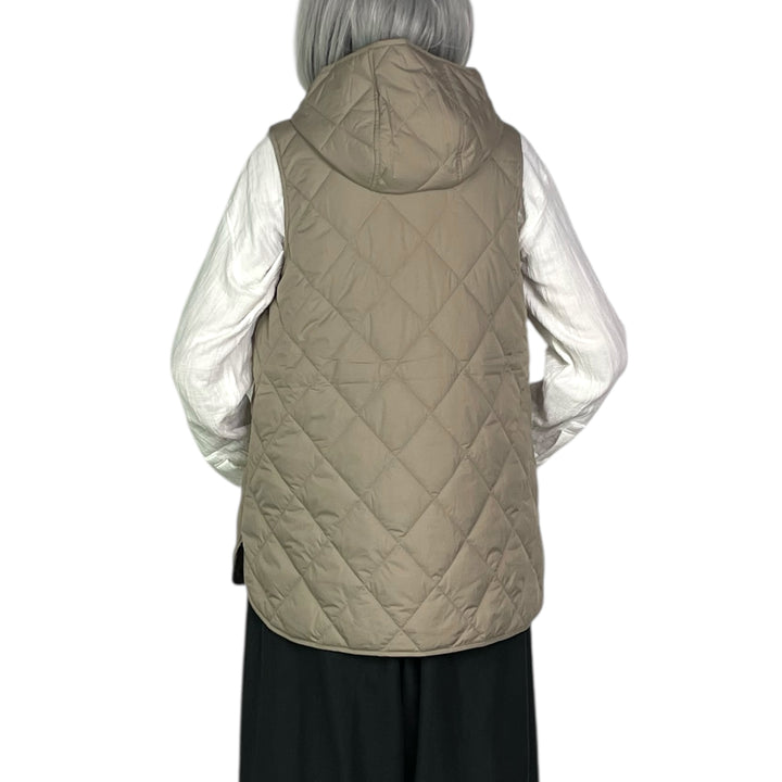 QUILTED LONG HOODED VEST