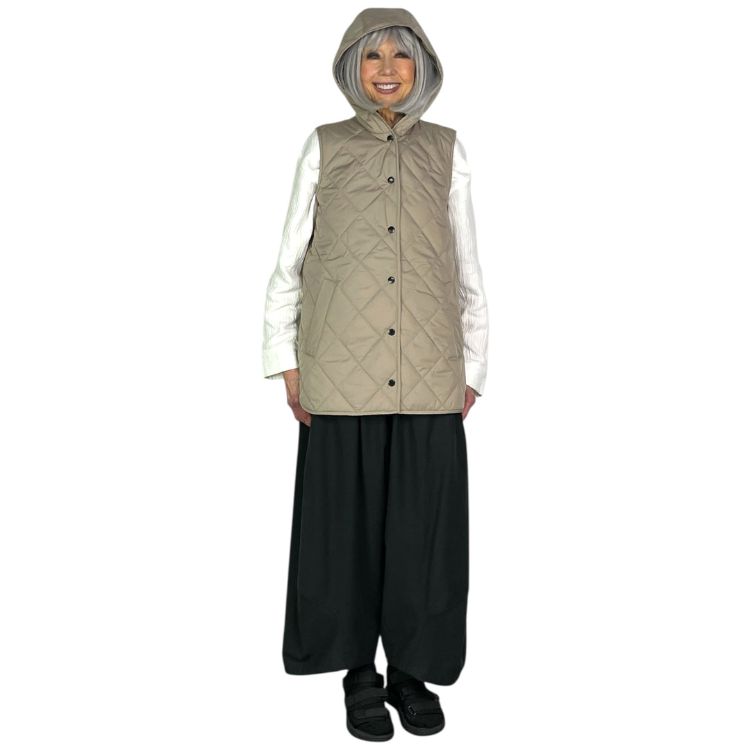 QUILTED LONG HOODED VEST