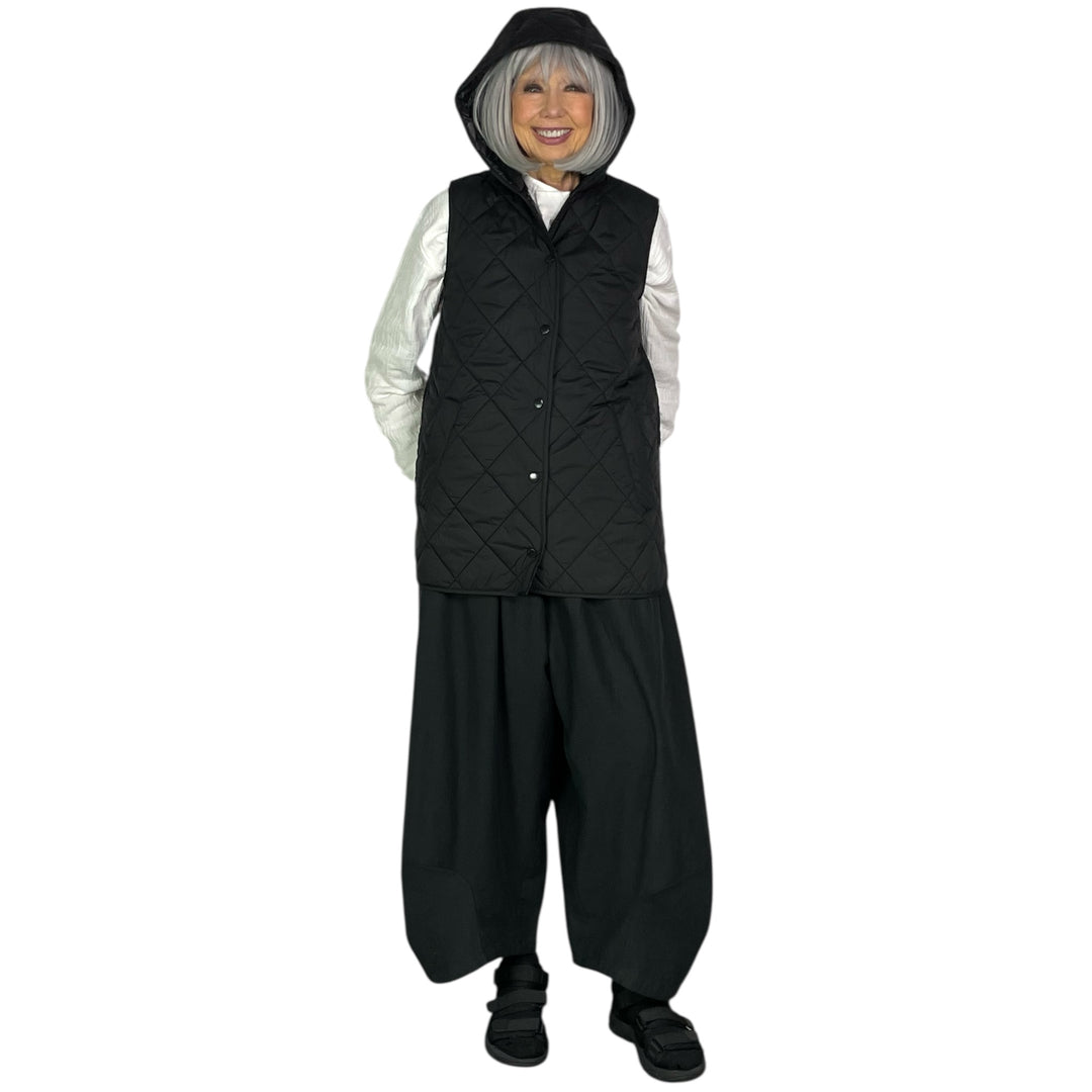 QUILTED LONG HOODED VEST