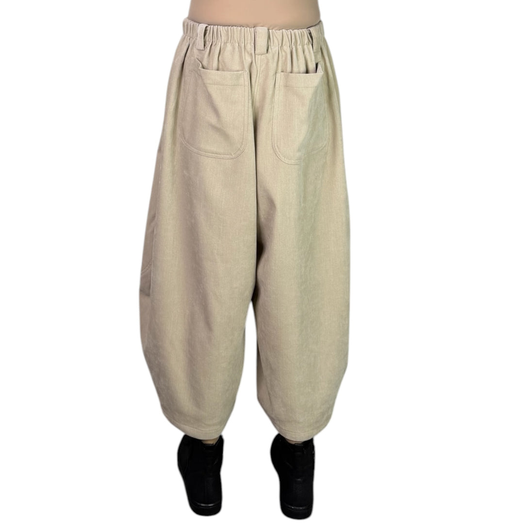 CURVED LEG ANKLE PANT