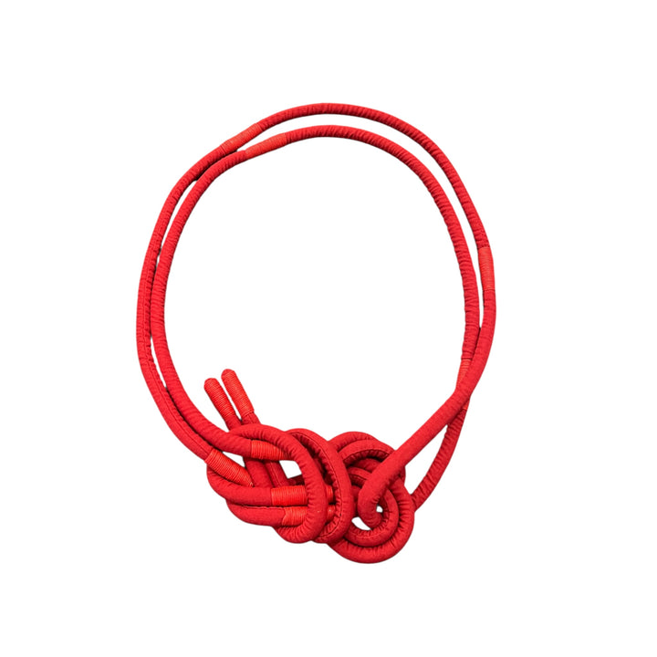 KNOT NECKLACE