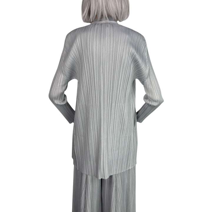 MELLOW PLEATS CARDIGAN