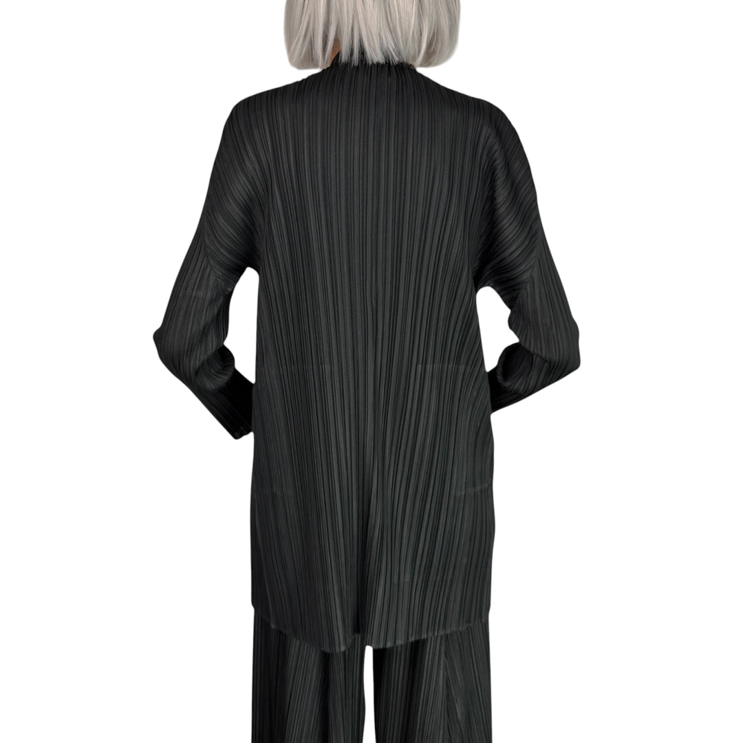 MELLOW PLEATS CARDIGAN