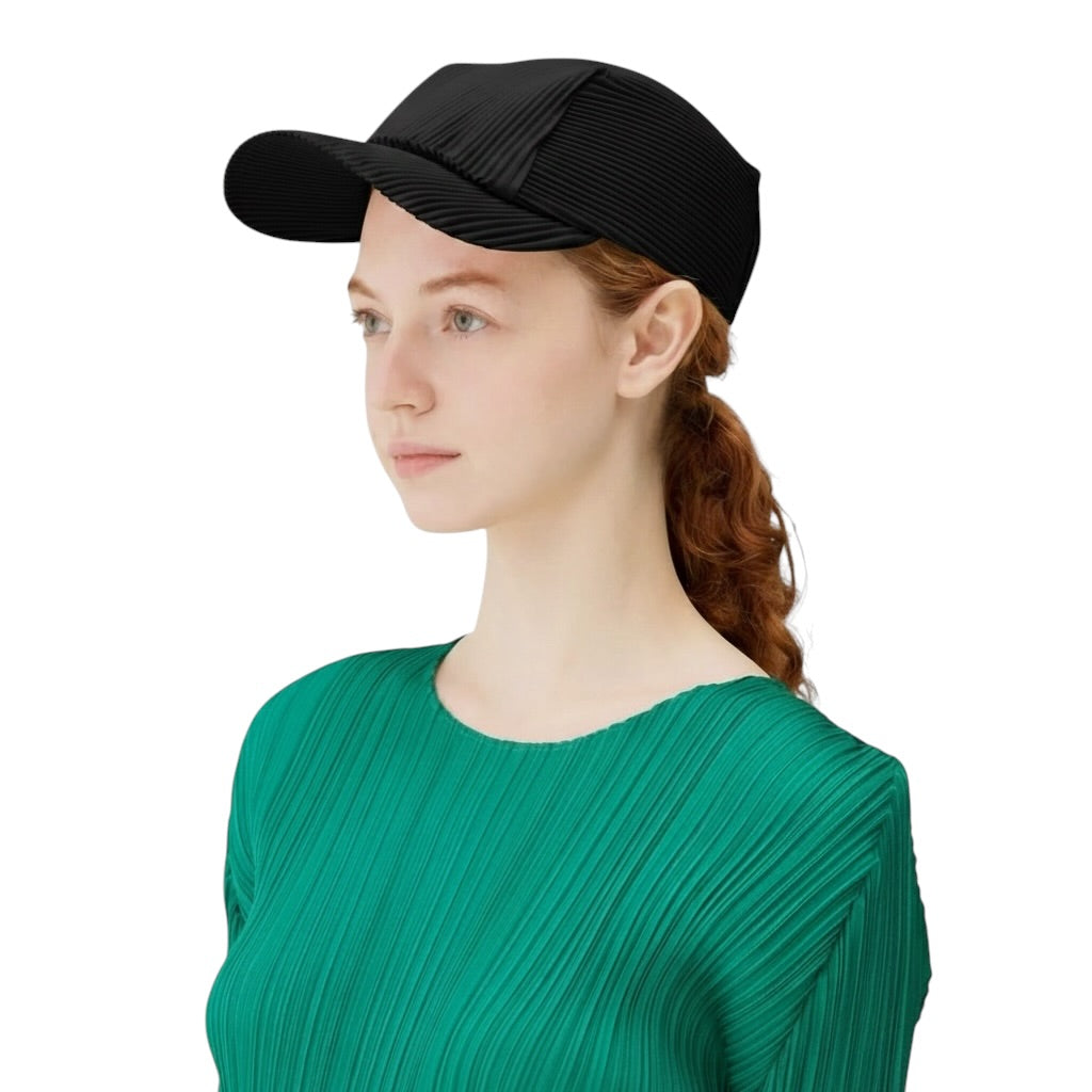 PLEATS CAP