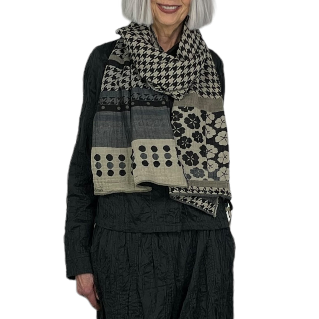 PAULETTE 4 SCARF