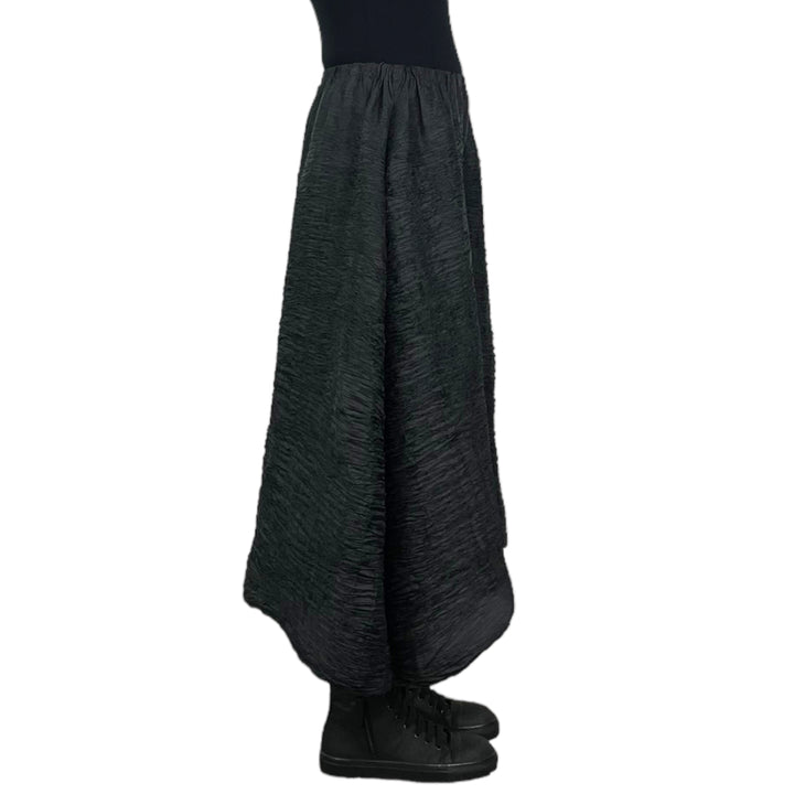 HORIZONTAL PLEAT FULL SKIRT