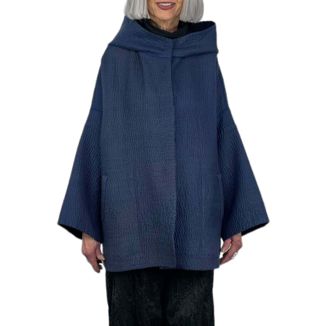 QUILTED HOODIE PONCHO JACKET