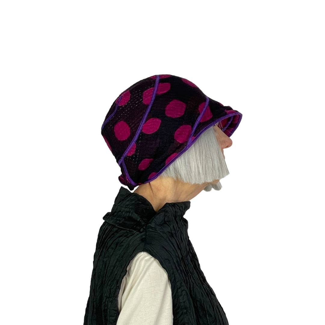 DOTS & LEAVES CIRCULAR CUT BRIM HAT