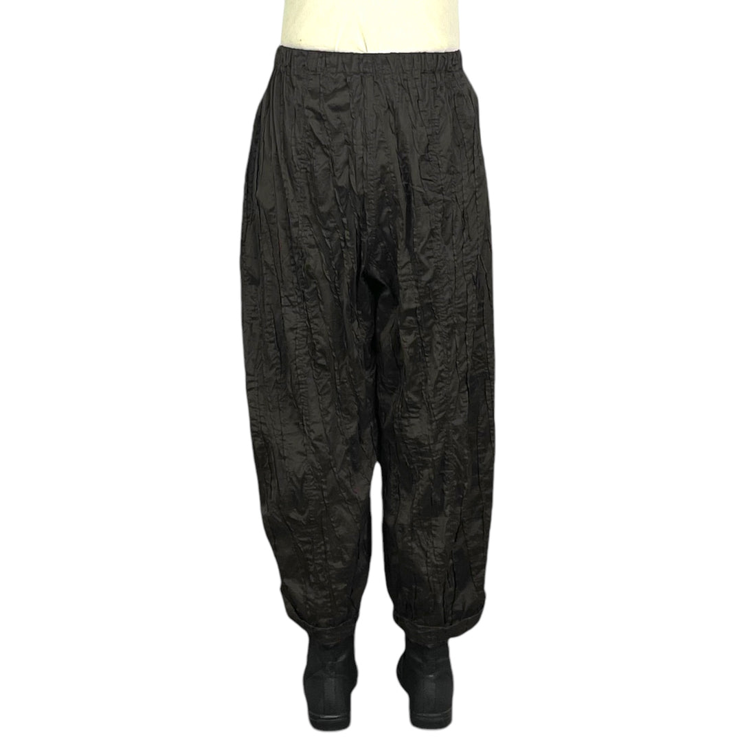 RANDOM TUCK BARREL PANT