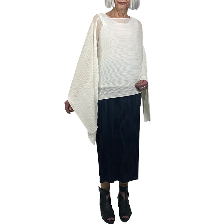 MADAME T BASIC PONCHO - SMALL