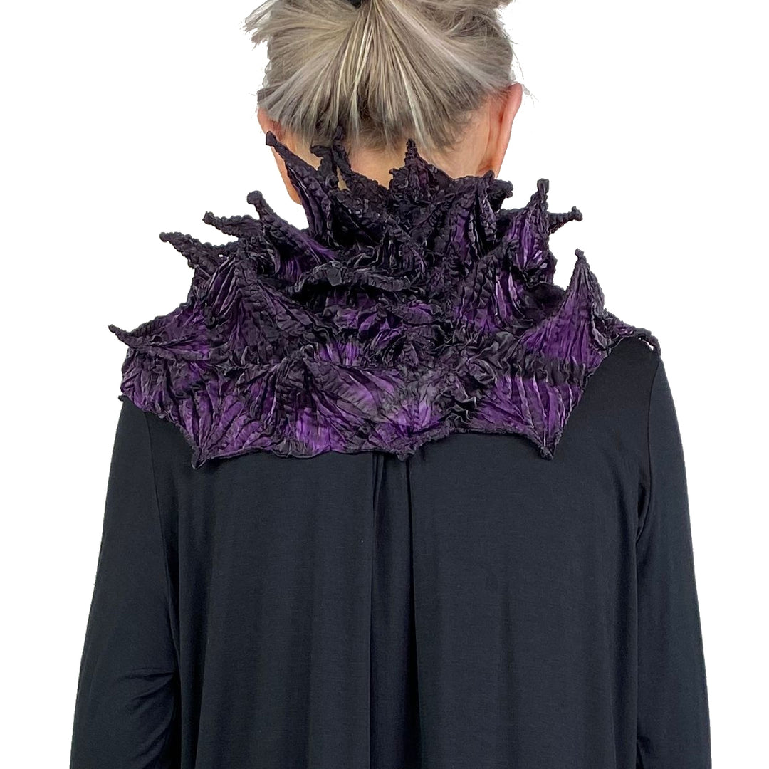 LARGE TWO-TONE BAI SHIBORI NECK PIECE